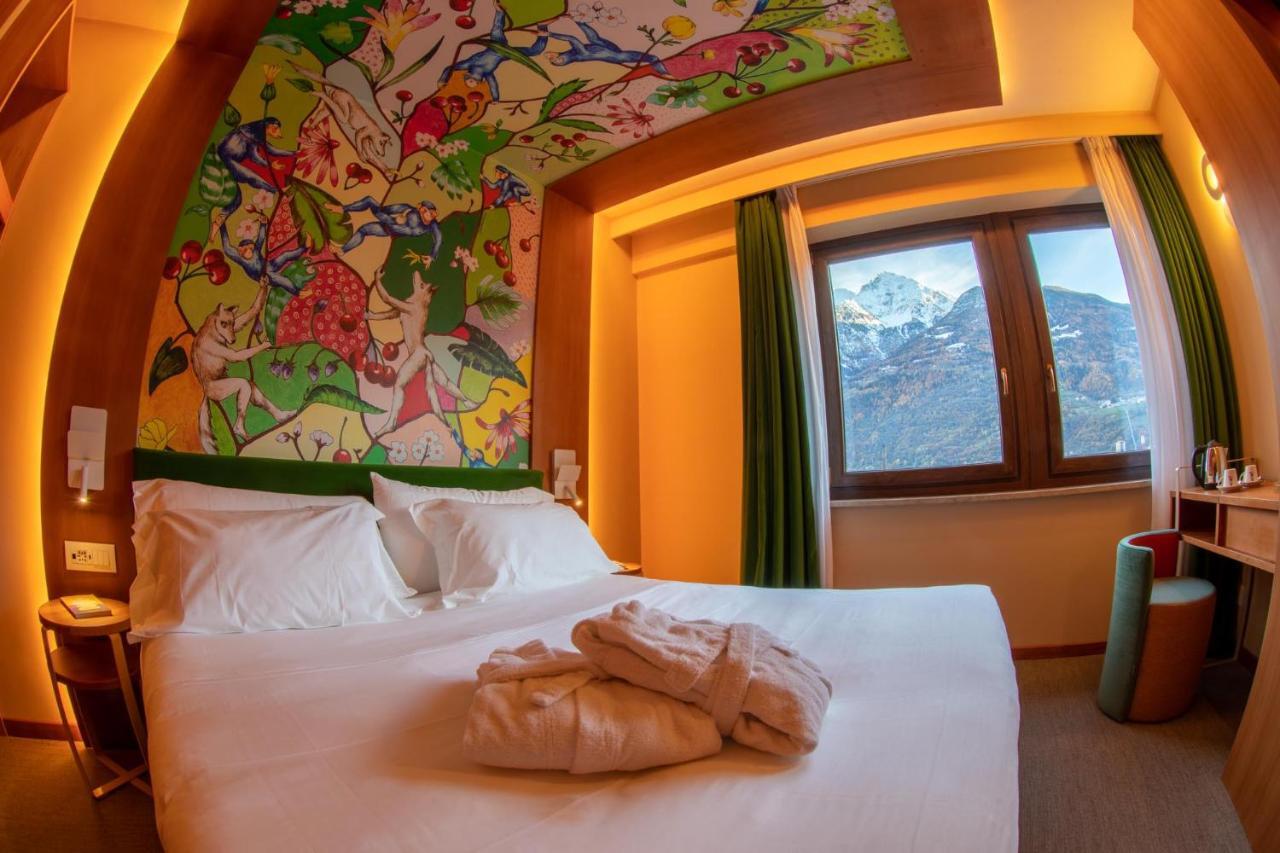 Omama Hotel Aosta Esterno foto
